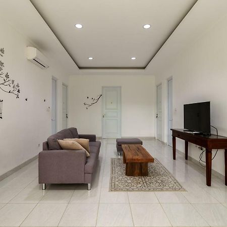 Reddoorz Plus Near Exit Toll Puncak 2 Богор Екстер'єр фото